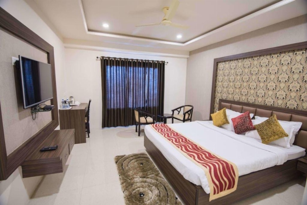 Room image 2